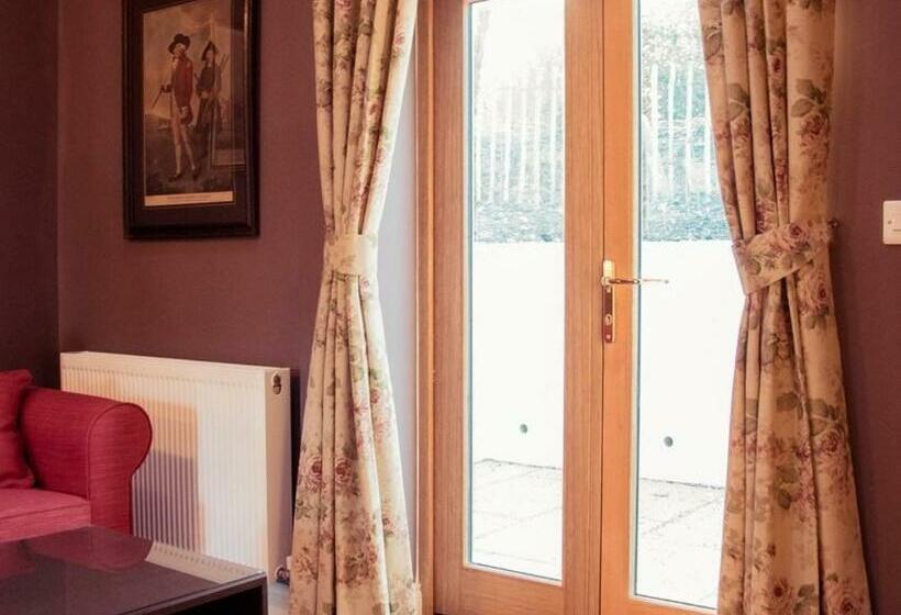 Четырехместный номер Премиум, The Blackboys Inn