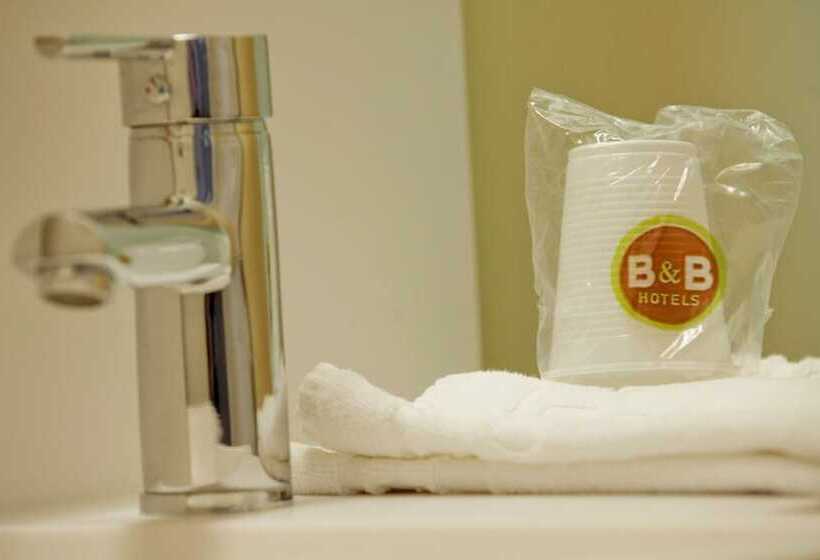 Четырехместный Номер Стандарт, B&b Hotel Saint Nazaire Trignac