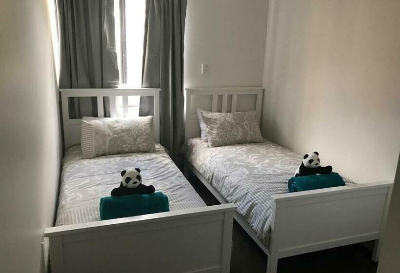 آپارتمان 2 خوابه, Inner City Apartments