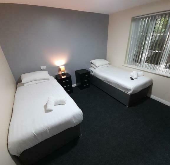 Family Suite, Lymedale Suites Studios & Aparthotel In Newcastle Under Lyme & Stoke