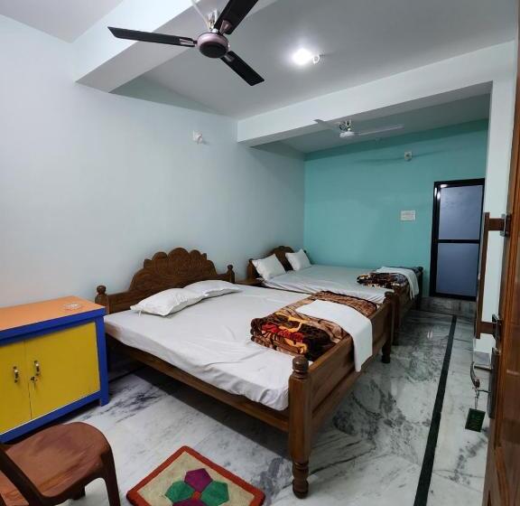 Семейный Номер, Bamni Tourist Lodge