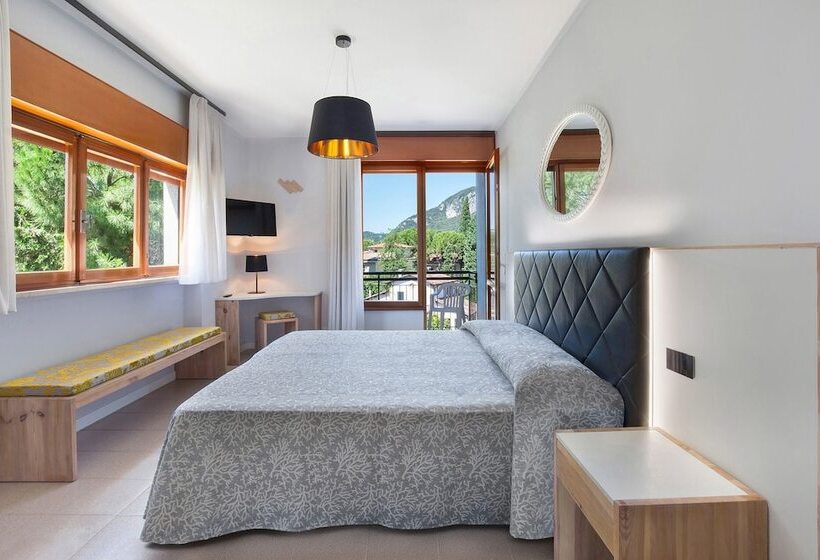 Номер Superior, Gabbiano   Garda Lake Collection