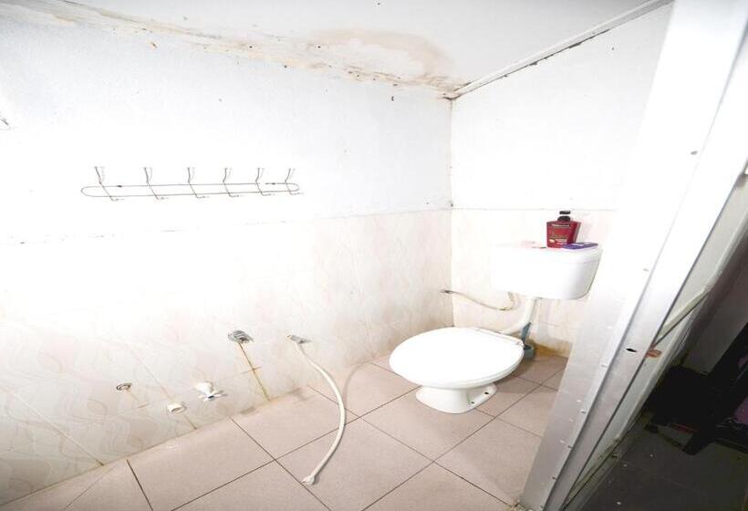 Президентский Люкс, Oyo 90915 Ilham Villa