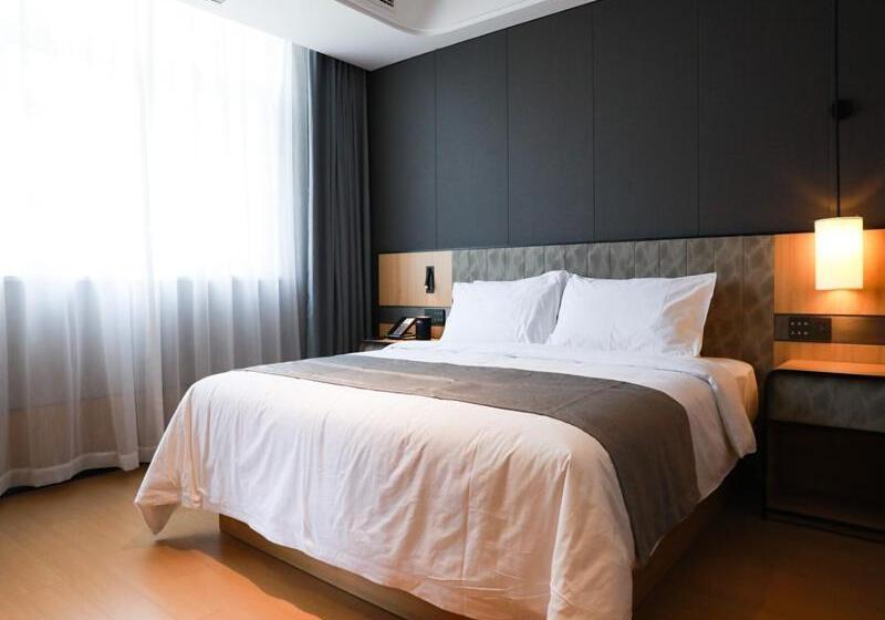 Президентский Люкс, Thank Inn Chain Xinxiang Central Avenue