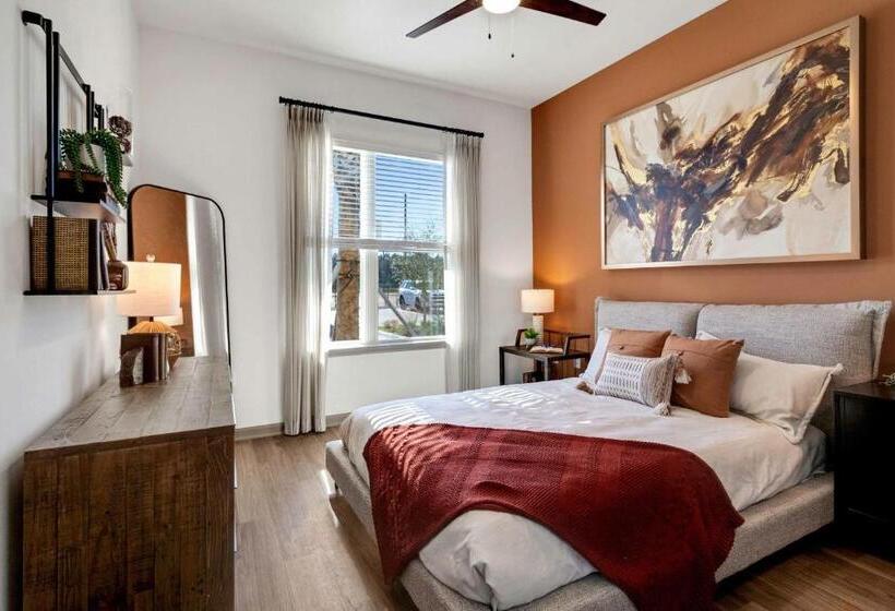 דירת שני חדרים, Barsala At Rise Bartram Park
