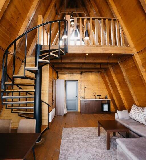 Семейный Номер, Chalet Myler