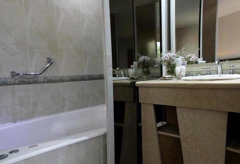 套房, Samarán Suites