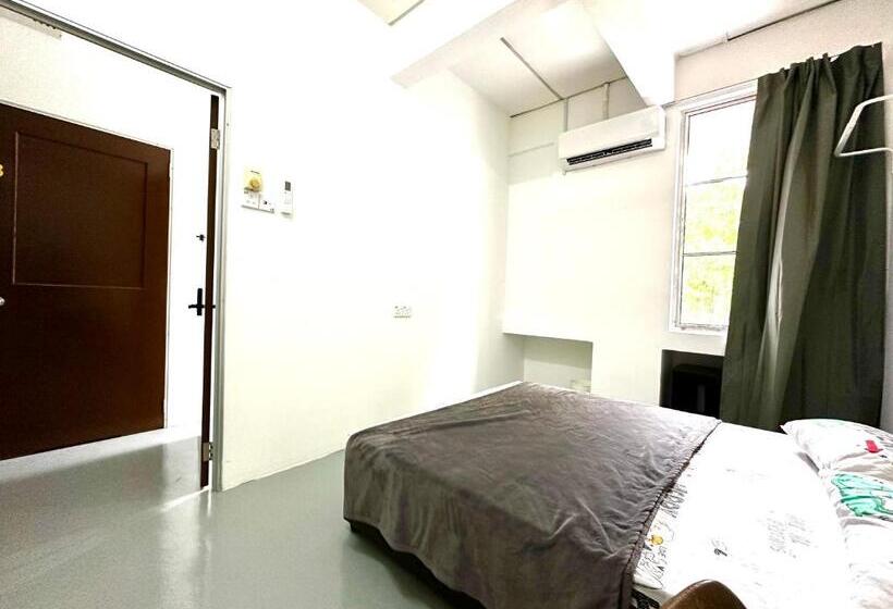 Номер Стандарт Совместная Ванная, Jiaxin Dormitory Setia Indah 家馨青年旅宿
