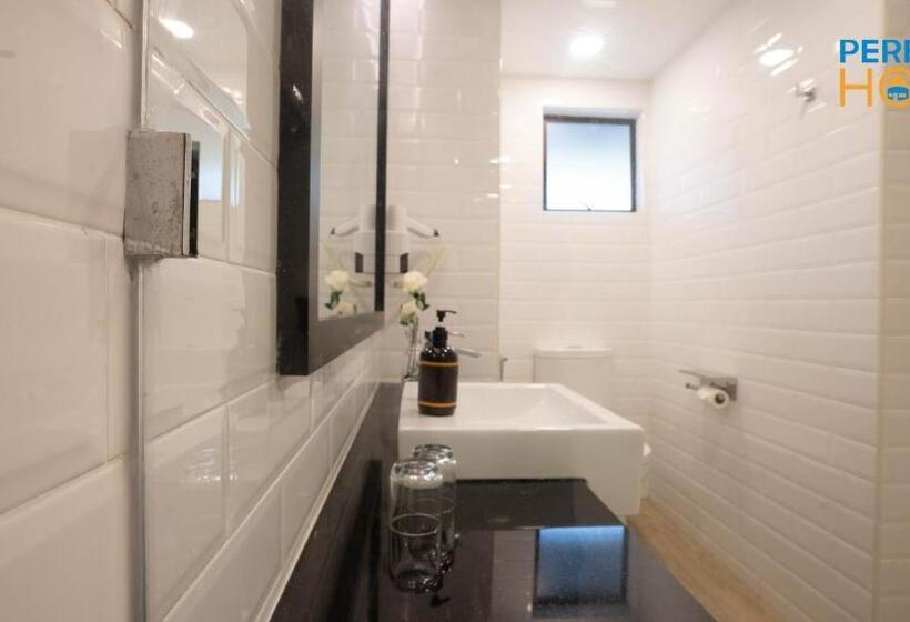 Студия Deluxe, Damai Laut Escape By Perfect Host