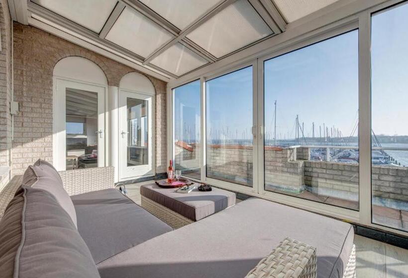 带3个卧室的公寓, Summio Marina Port Zélande