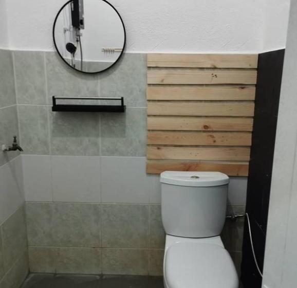 Номер Стандарт Трехместный, Bulat Cottage