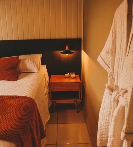 کلبه ییلاقی, Refúgio Do Sol Park Pousada   Cabana   Hospedagem