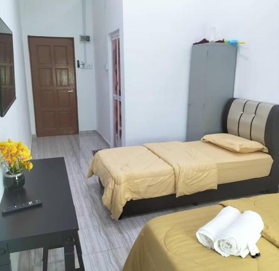 패밀리 룸, Kangar Jaya Lodging