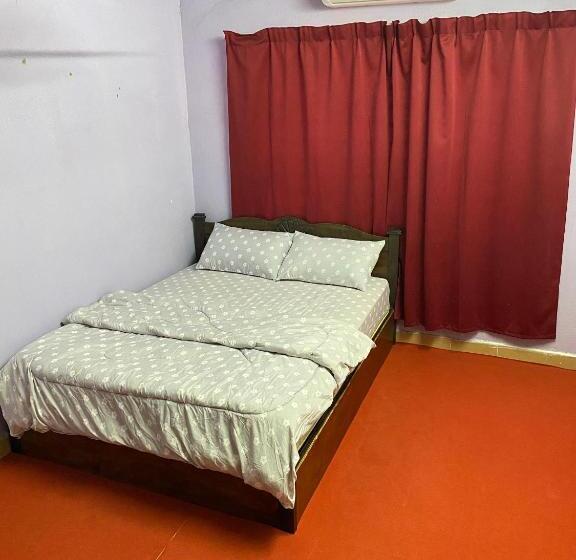 Семейный Номер, Teratak Tiga Homestay Padang Besar
