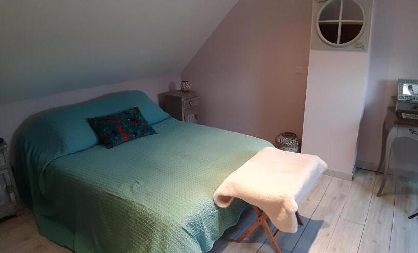 Номер Стандарт, Chambre Chez L Habitant