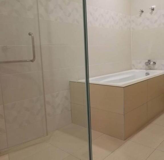 Дом 1 Спальня, The Amaze Guesthouse