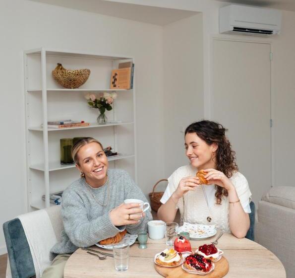 Апартаменты Deluxe 1 Спальня, Urban Suites
