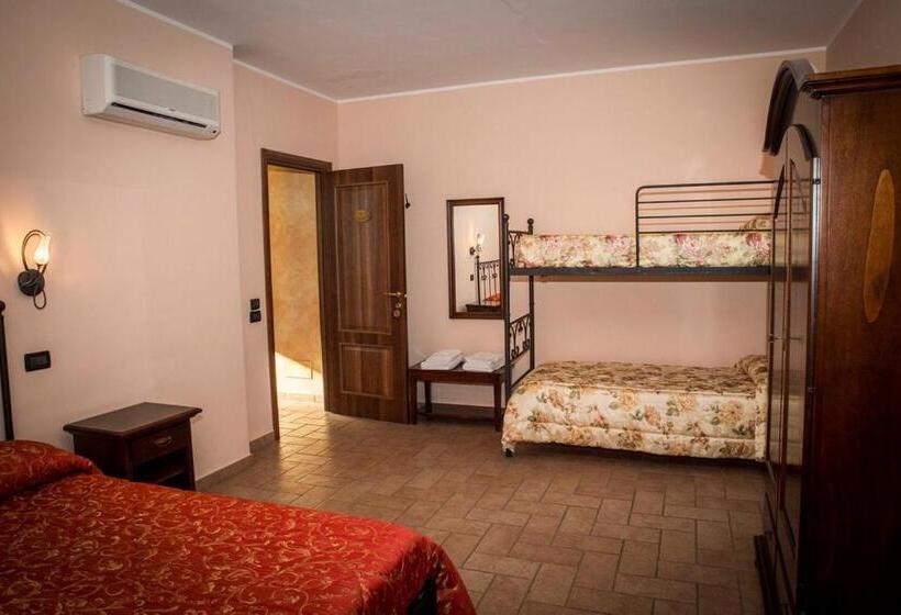 Номер Стандарт, Agriturismo Parco Delle Querce