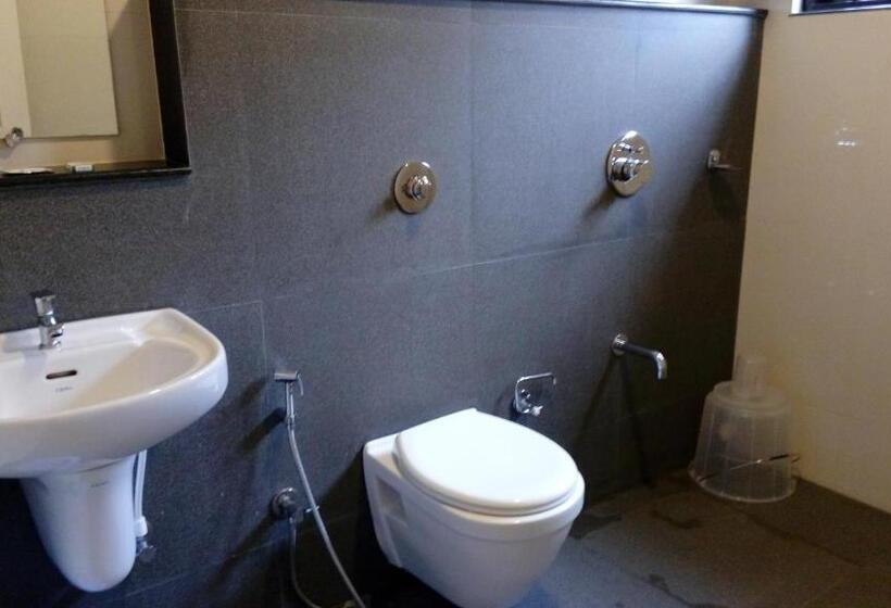 디럭스 룸, Charles Premier Inn