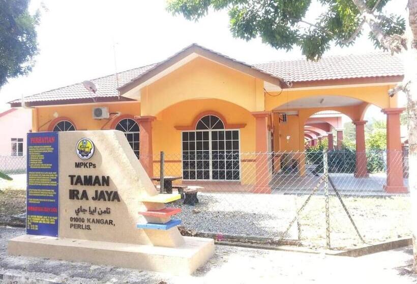 Дом 3 Спальни, Homestay Ira Jaya   4 Unit Rumah