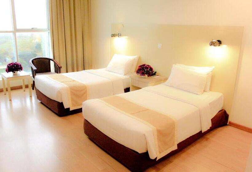 Номер Deluxe, Tower Regency Hotel & Apartments