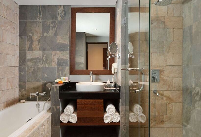Номер Deluxe Вид на Бассейн, Best Western Premier Agung Resort Ubud