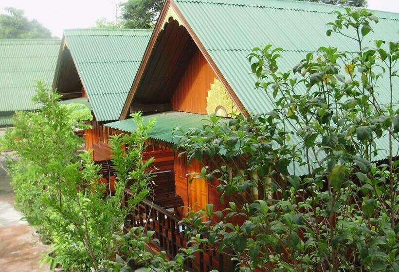 スタンダードバンガロー, Baan Kong Homestay