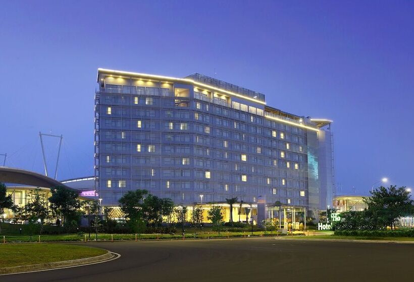 Номер Deluxe, Santika Premiere Ice  Bsd City