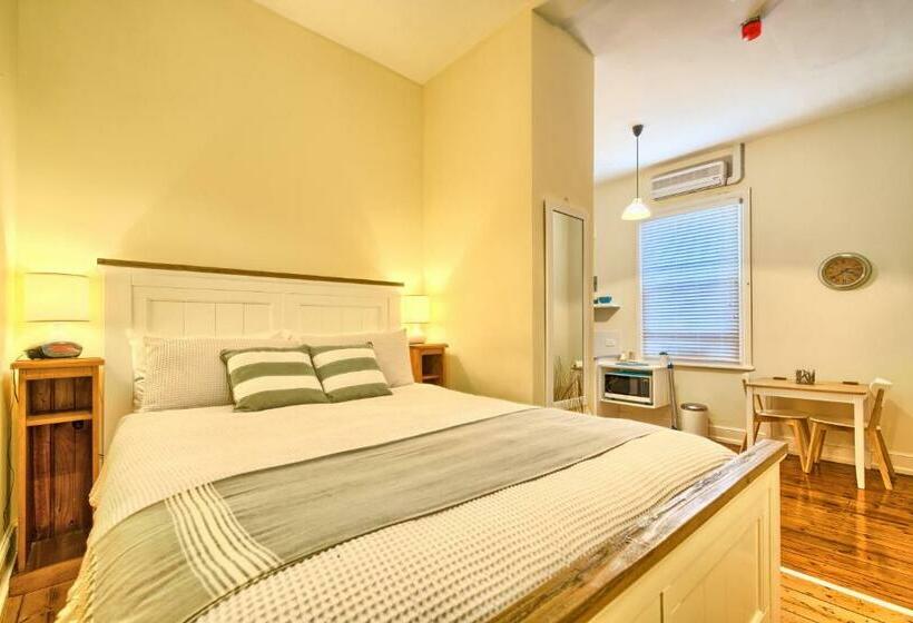 Люкс, Spencer Suites Albany