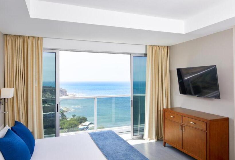 Deluxe Suite King Bed, Wyndham Manta Sail Plaza Hotel And Convention Center