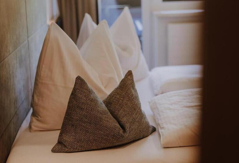 기본룸, B&b Hotel Die Bergquelle