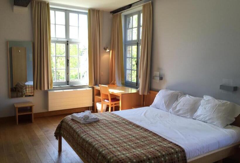 Номер Стандарт, Irish College Leuven