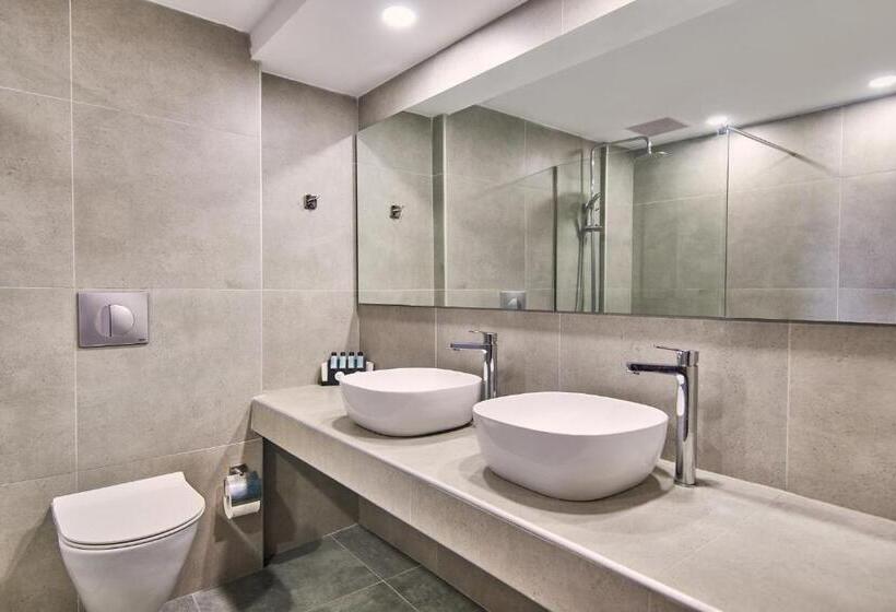 اتاق خانوادگی با چشمانداز استخر, Palazetto Suites Zakynthos   Adults Only