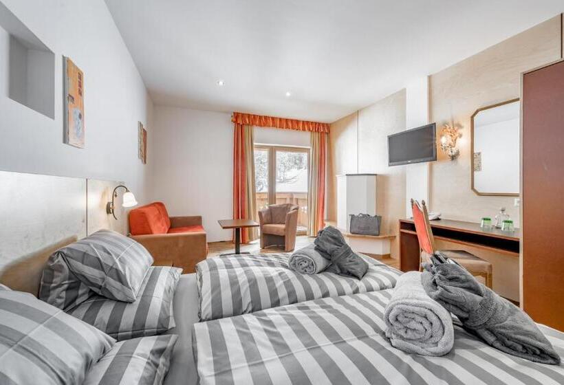 سوییت جونیور با بالکن, 4 Sterne Superior Mühle Resort 1900   Adults Only