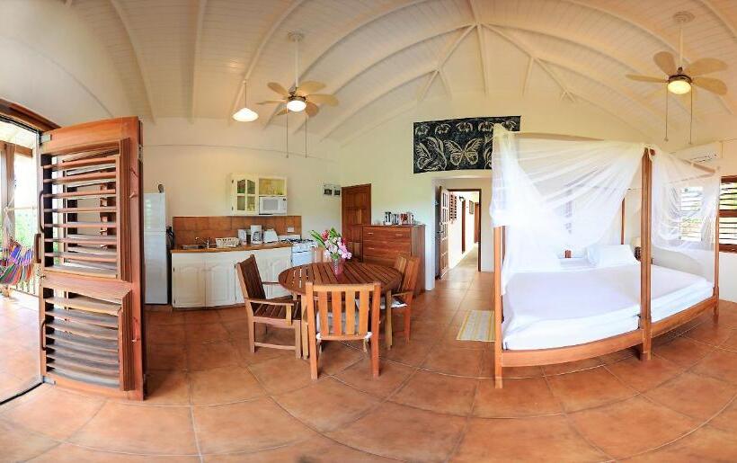 آپارتمان 2 خوابه, Two Bays Beach Villa Apartment And Studios