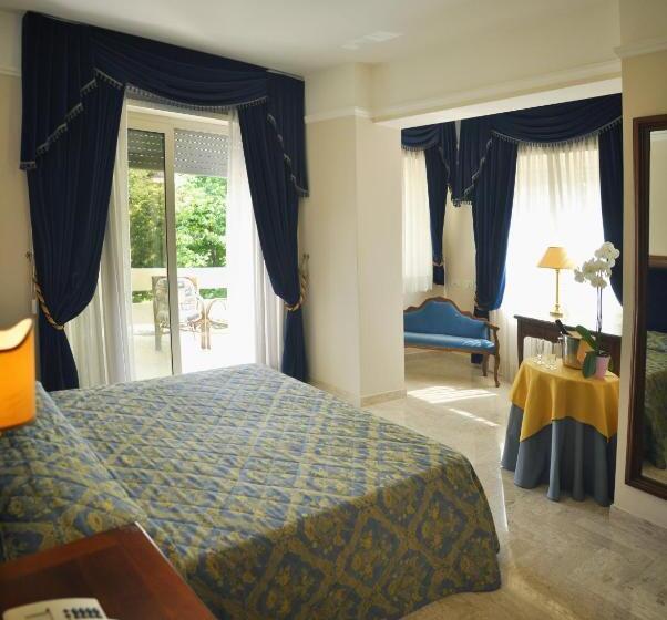 Deluxe Zimmer mit Whirlpool, Mondial Park