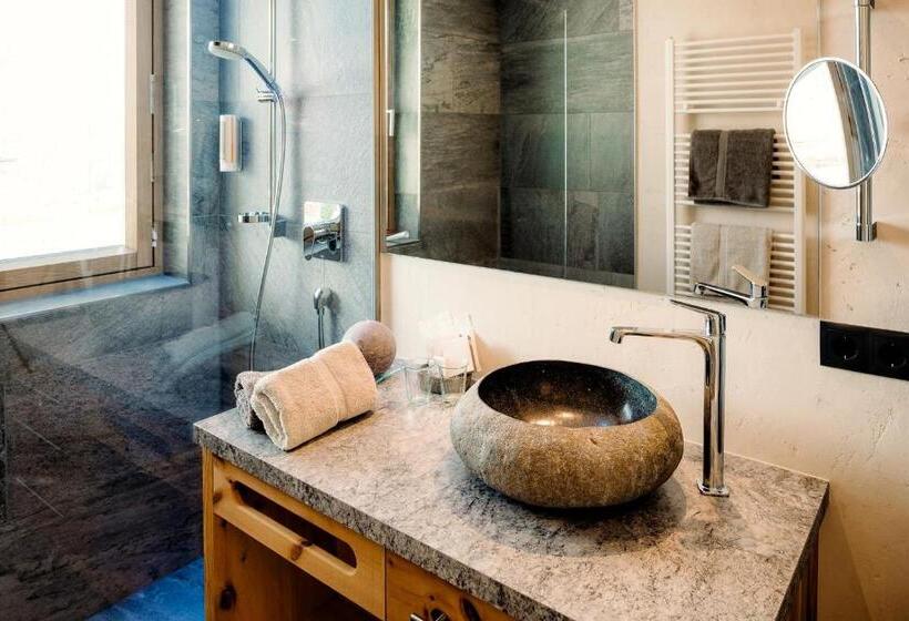 Апартаменты 2 Спальни, Sedona Lodge