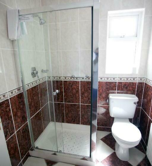 Семейный Номер, Glasha Meadows B&b
