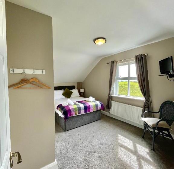 Номер Deluxe Вид на Море, Glasha Meadows B&b