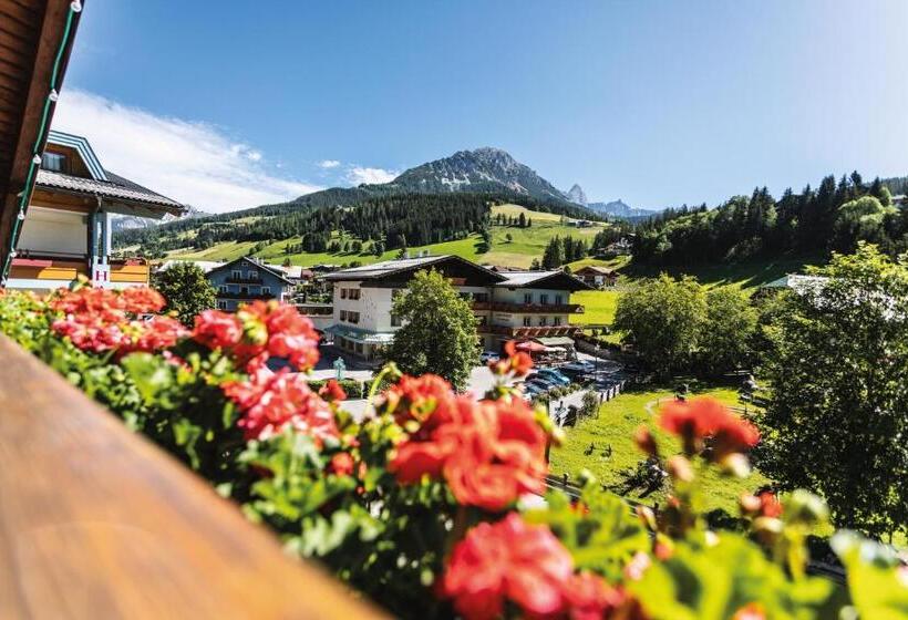 스탠다드 트리플 룸, Alpenhotel Wurzer