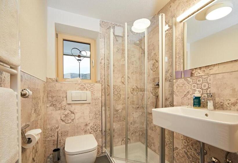 Люкс, Bio Hotel Oswalda Hus