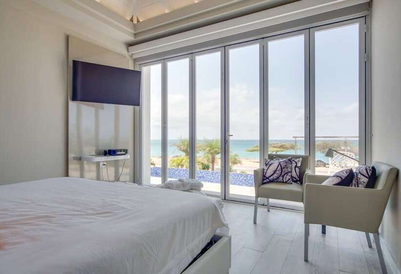 سوئیت مستر, Ocean Z Boutique