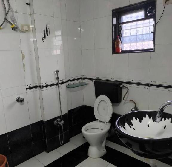 Номер Стандарт, K K Residency
