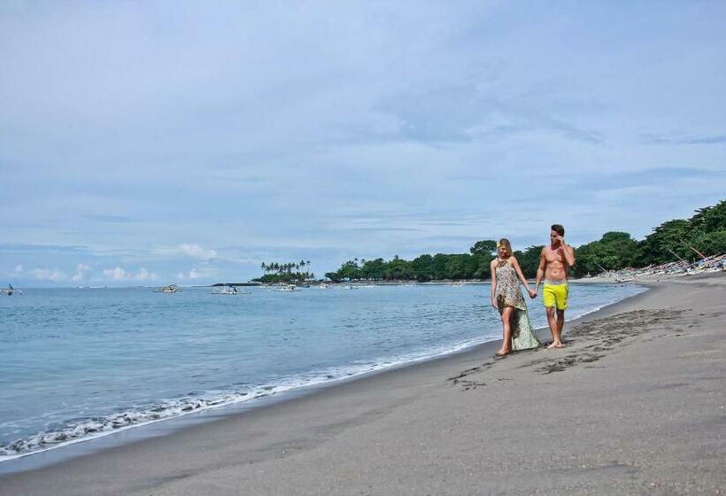 디럭스 룸, Aruna Senggigi Resort & Convention