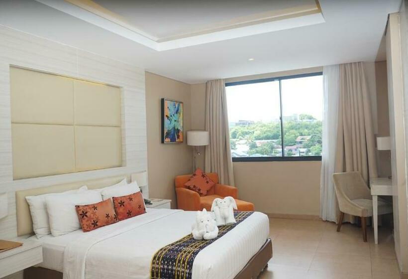 اتاق لوکس با چشمانداز شهر, Sotis Hotel Kupang