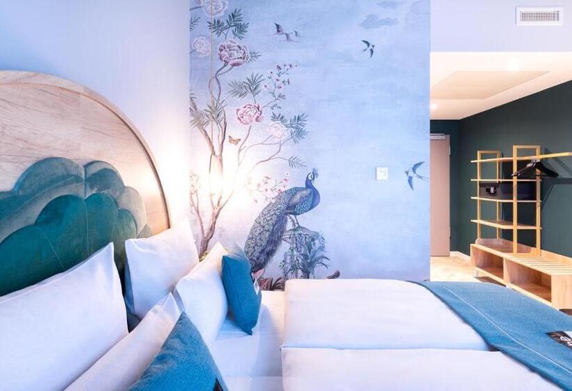 디럭스 트리플 룸, Holiday Inn   The Niu, Flower Konstanz, An Ihg