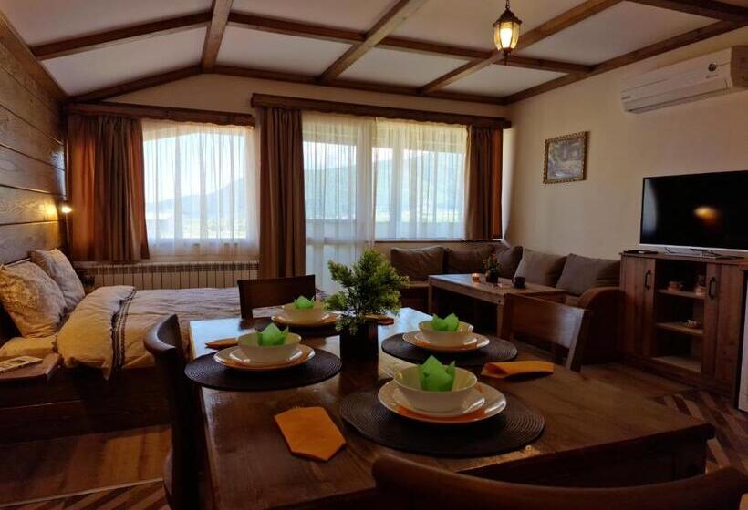 デラックススタジオ, Family Hotel Gotse Delchev