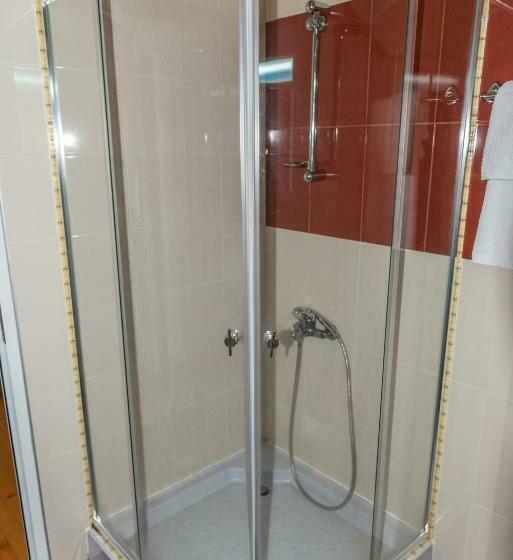 Quarto deluxe, Paradise Place