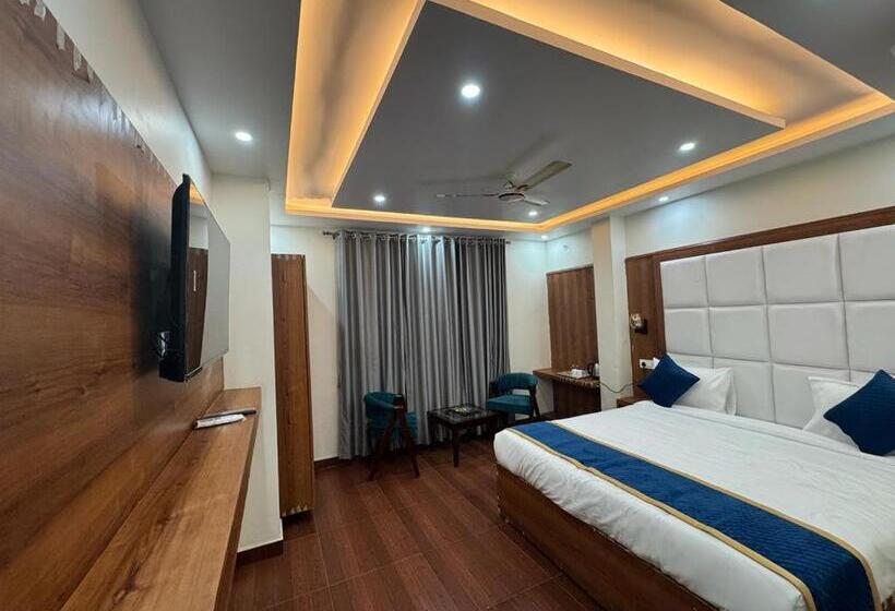 디럭스 룸, Swaransh By Prakshi Hospitality