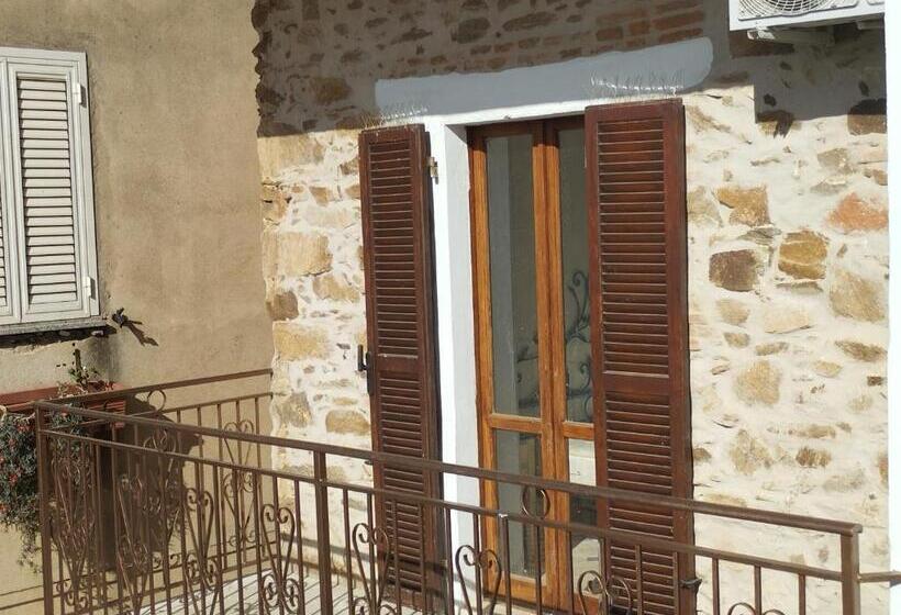 اتاق استاندارد سه نفره, B&b Il Castello .con Balcone Vista Mare